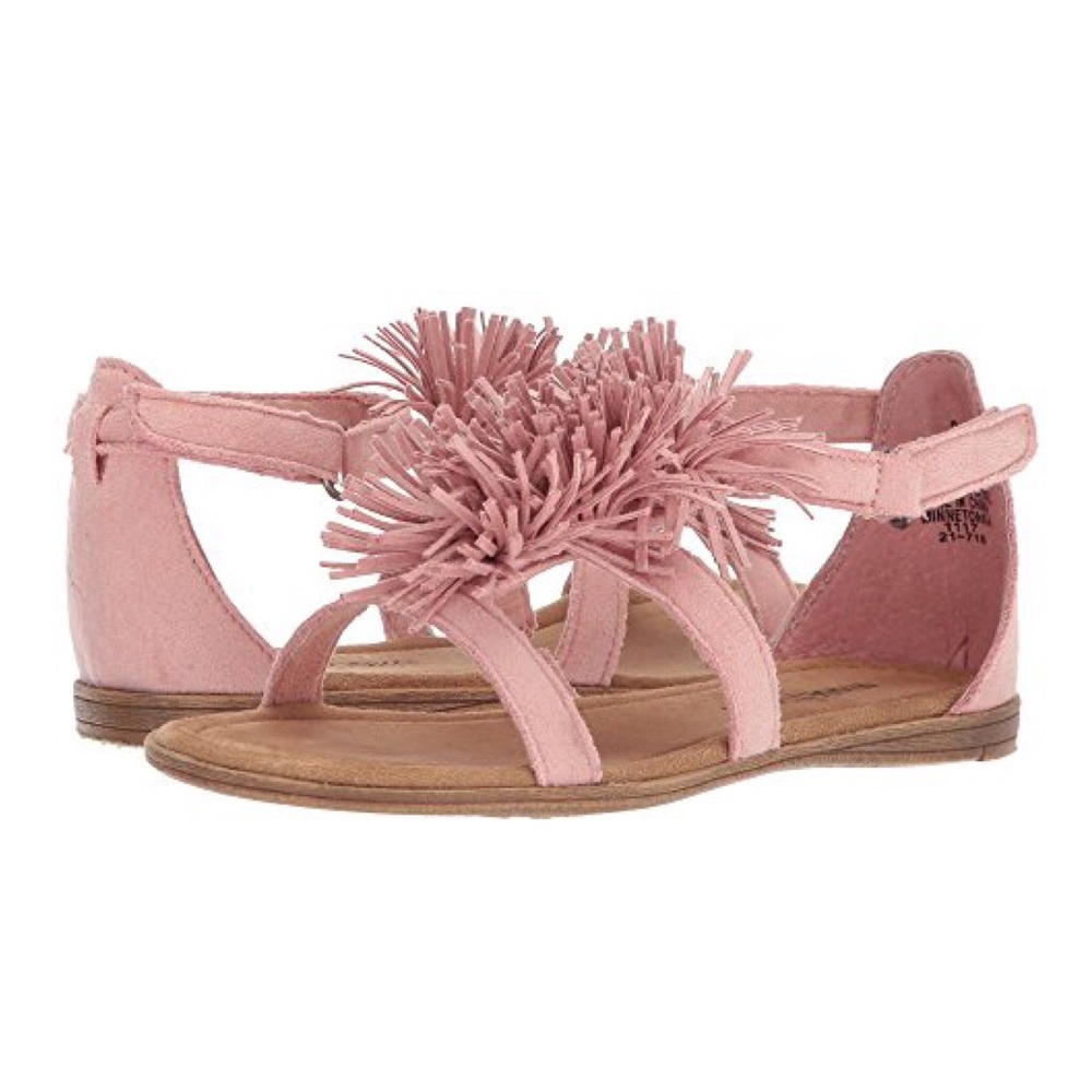 *HOST PICK - 4/18/20* NWT Minnetonka sandals! 💕